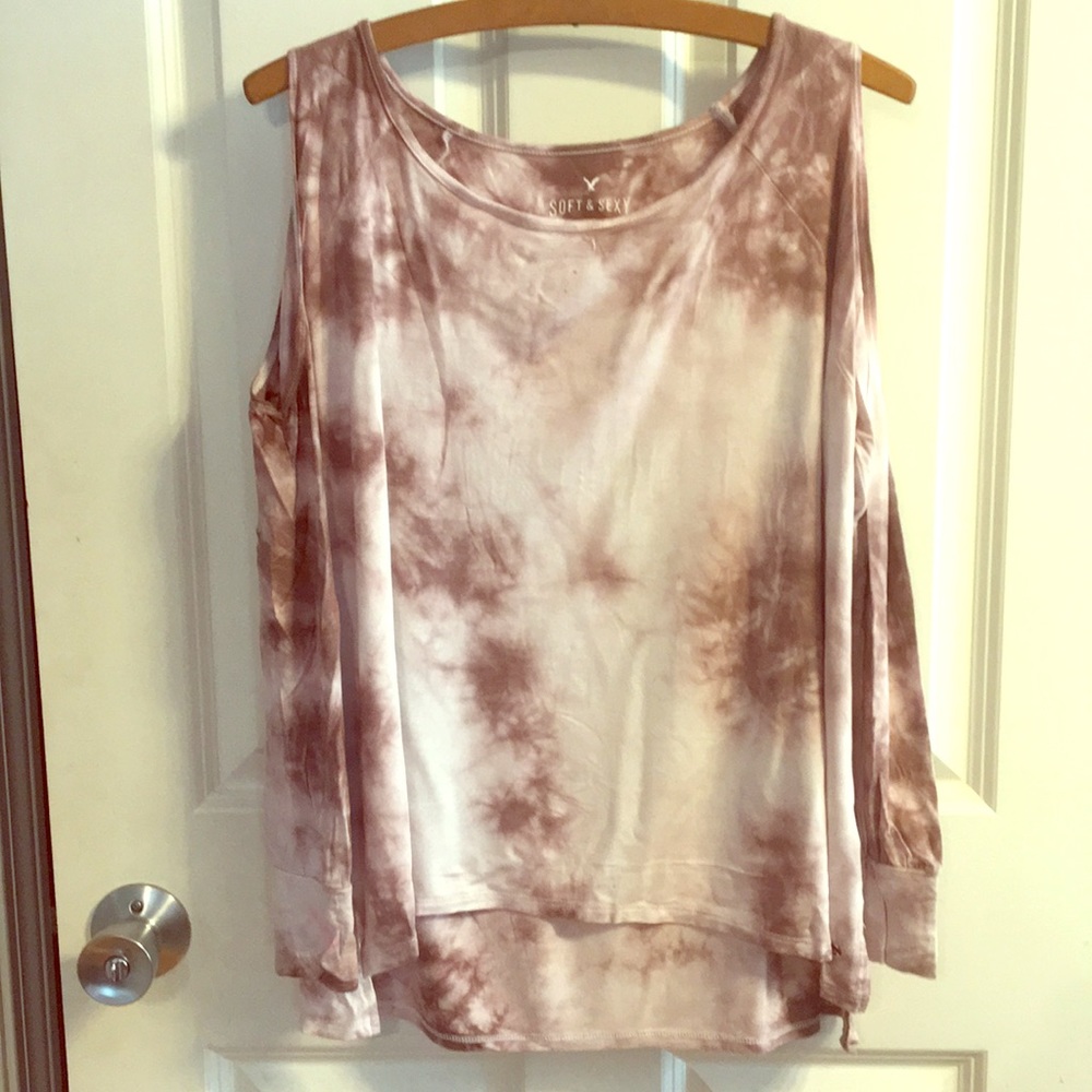 Size Small American Eagle Long Sleeve Cut Out Top